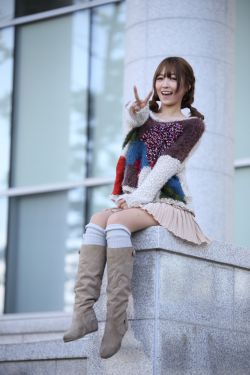 人间水蜜桃三女一男网名