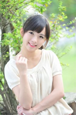 花落宫廷错流年